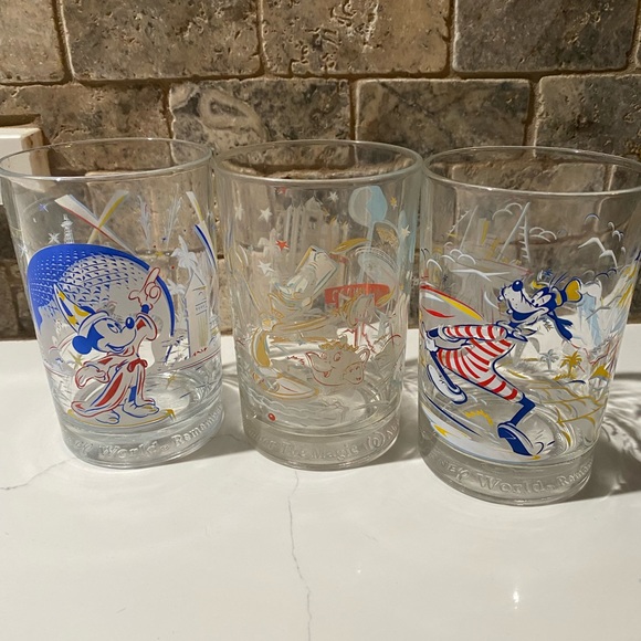 Walt Disney World 25th Anniversary Remember The Magic Glasses Set of 3 - Picture 1 of 6